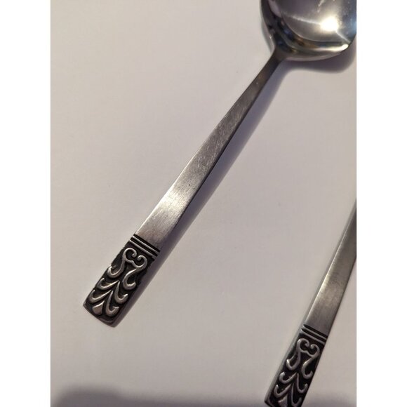 VTG CARLYLE Hong Kong stainless cameo pattern lot 2 soup & jelly spoon replace - Picture 6 of 10